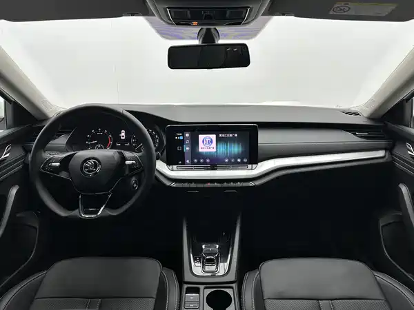 Skoda Octavia 2023