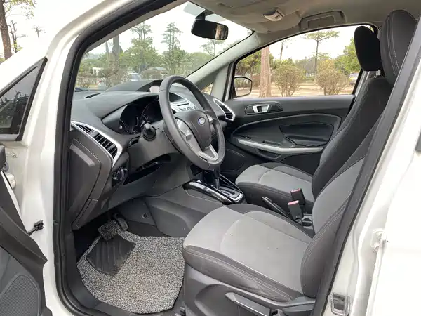Ford EcoSport 2013