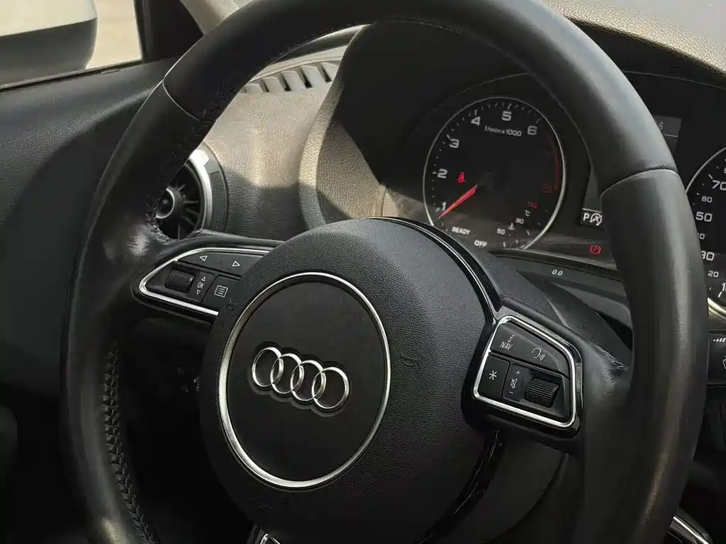 Audi A3 2017 — фото 7