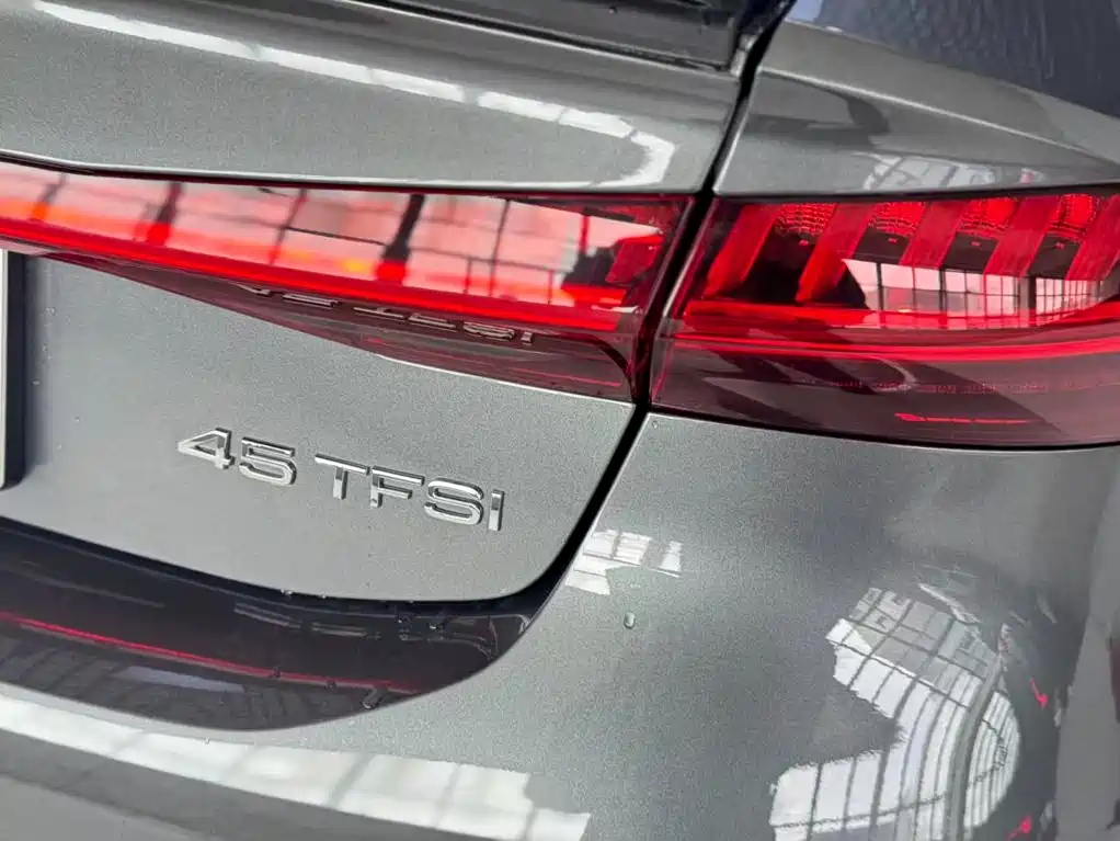 Audi A7 2024 — фото 19