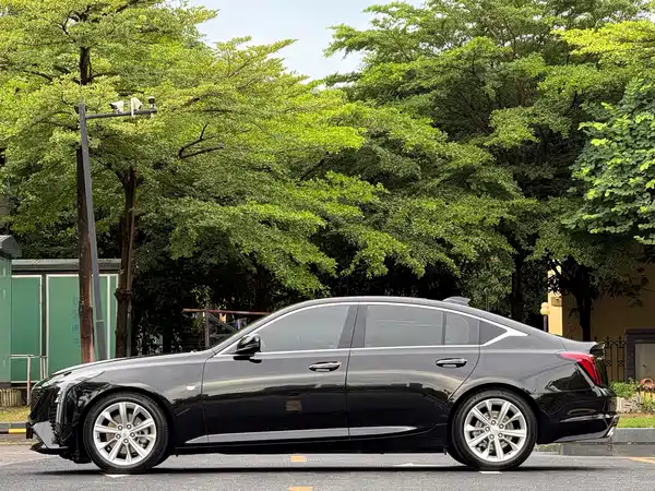 Cadillac CT5 2024