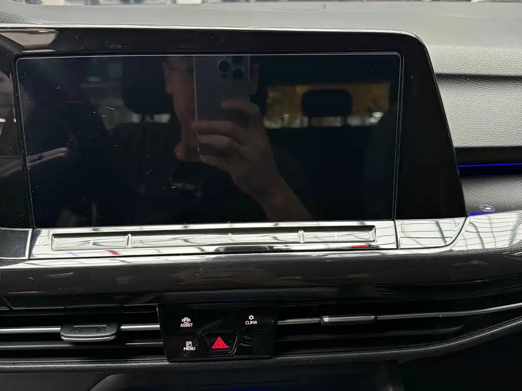 Volkswagen Golf 2022 — фото 12