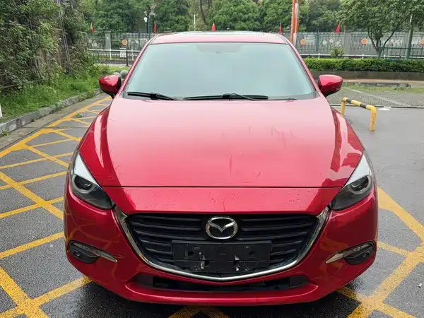 Mazda 3 Axela 2019