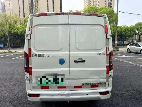 Dongfeng Yufeng EM26 2022