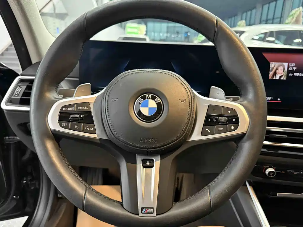 BMW 3 Series 2023 — фото 15