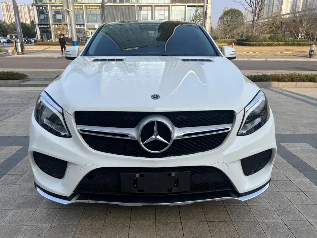 Mercedes-Benz GLE Coupe 2017 — фото 2