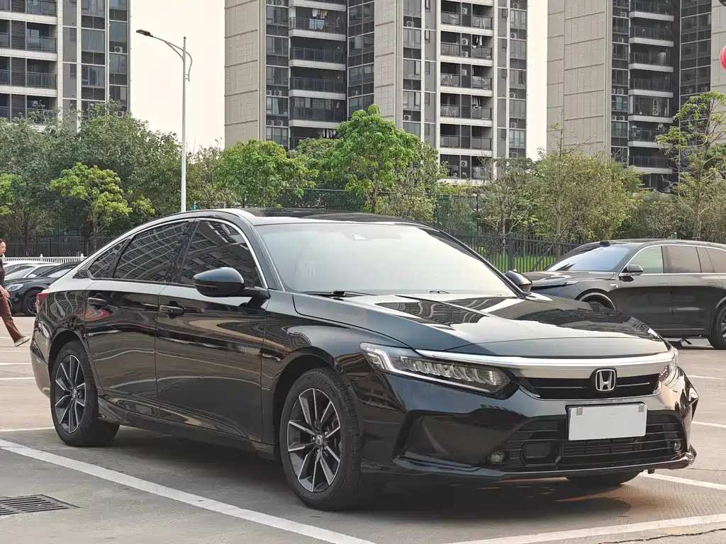 Honda Inspire 2022 — фото 2