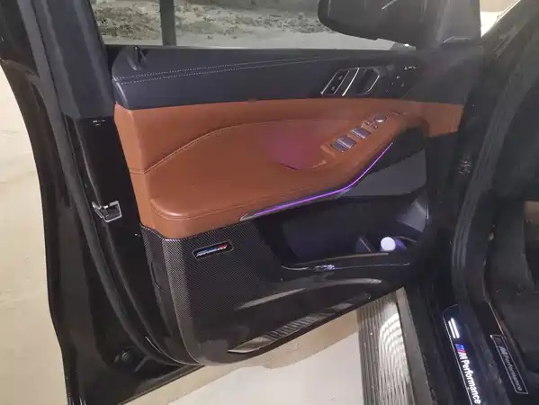 BMW X7 2023
