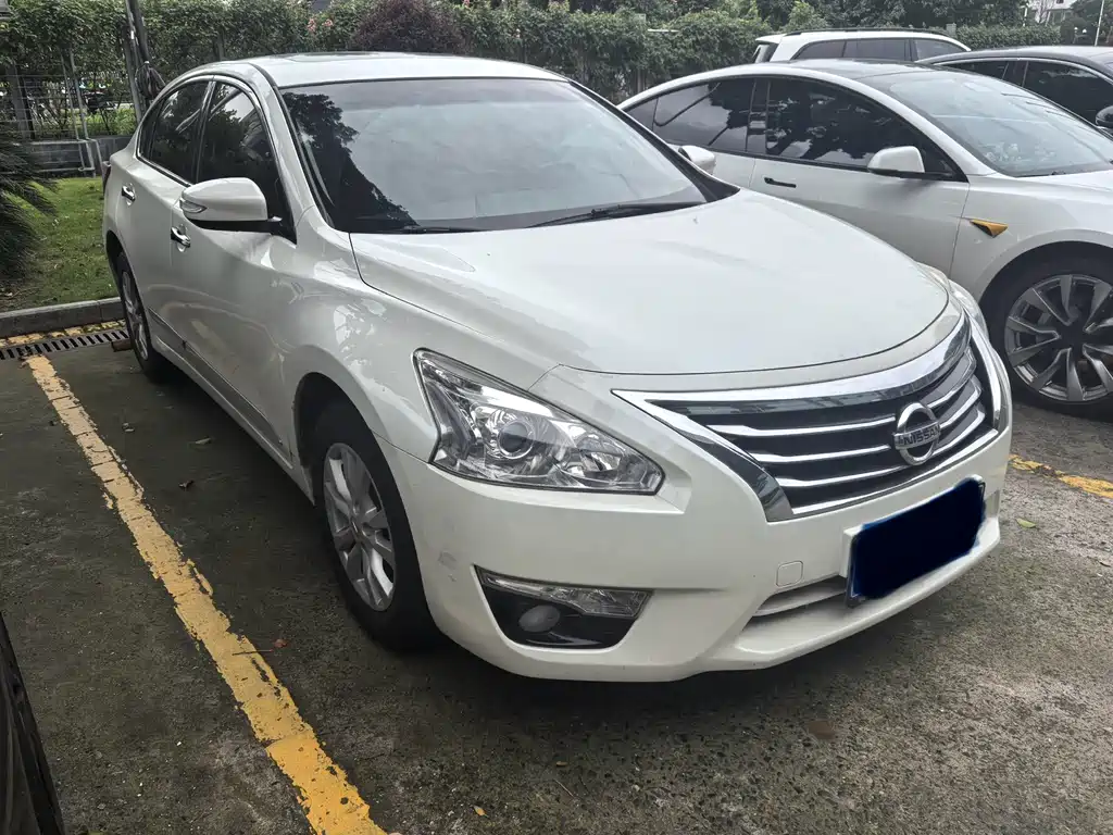 Nissan Teana 2015
