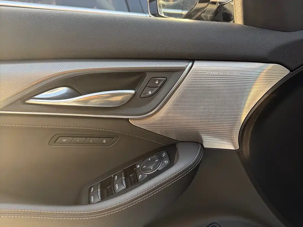 Cadillac CT5 2020 — фото 13