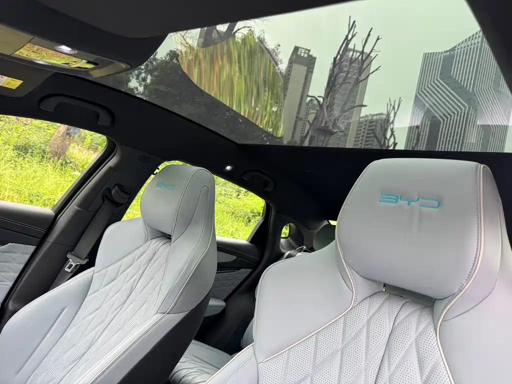 BYD Seal 2023 — фото 10