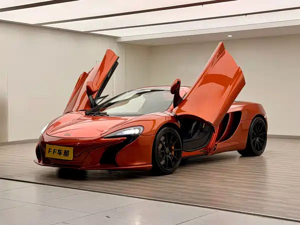 McLaren 625C 2018