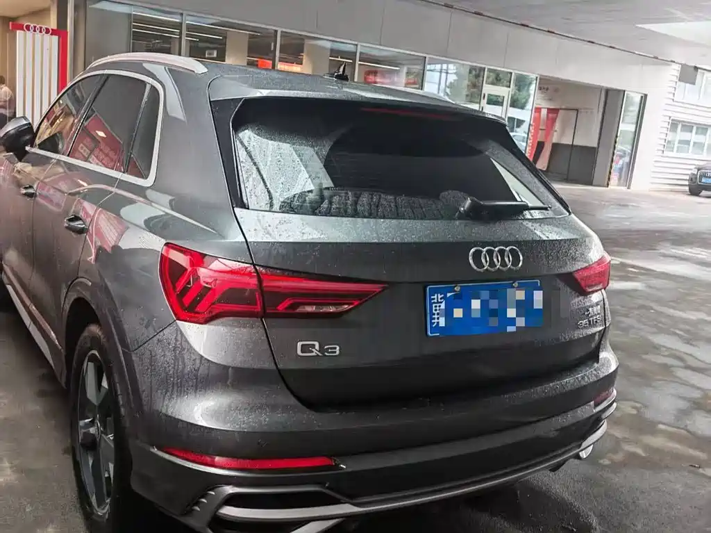 Audi Q3 2023 — фото 2
