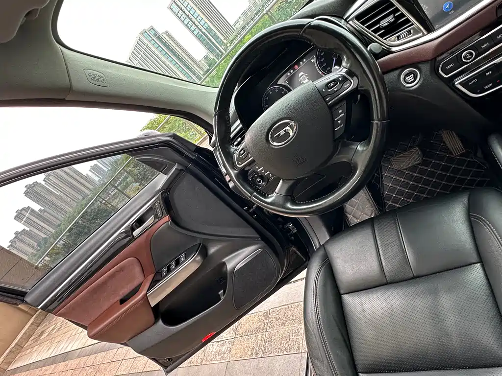 GAC Motor Trumpchi GS8 2016 — фото 22
