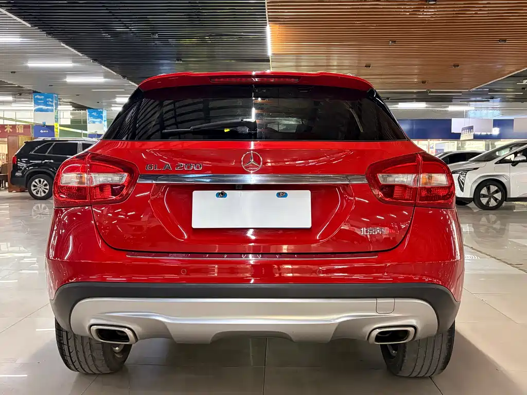 Mercedes-Benz GLA 2016