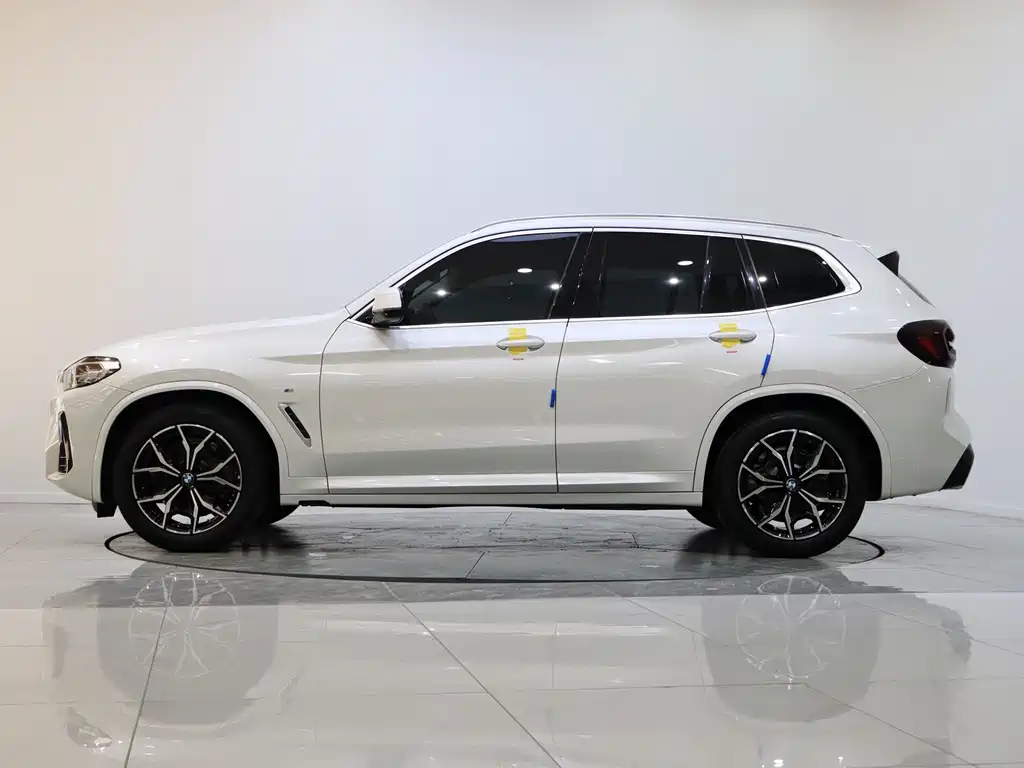 BMW X3 2022 — фото 7