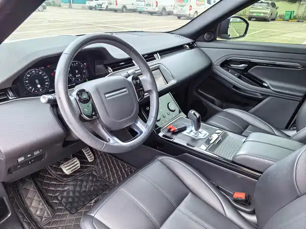 Land Rover Range Rover Evoque 2021
