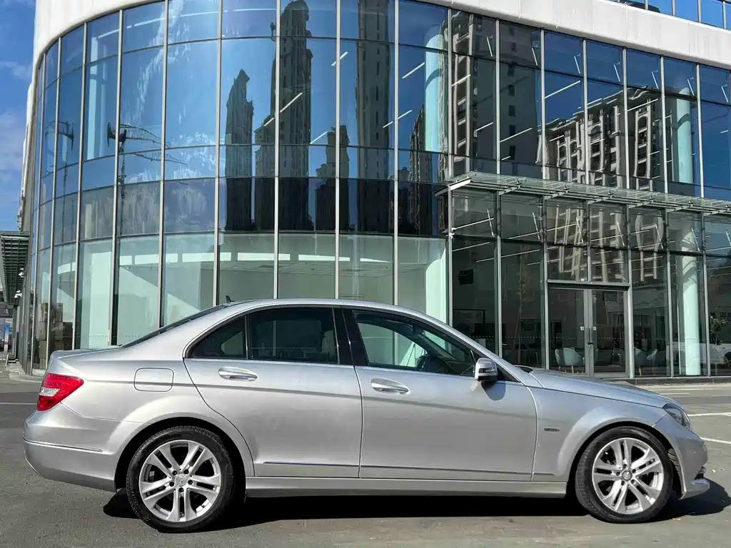 Mercedes-Benz C-Class 2012 — фото 15