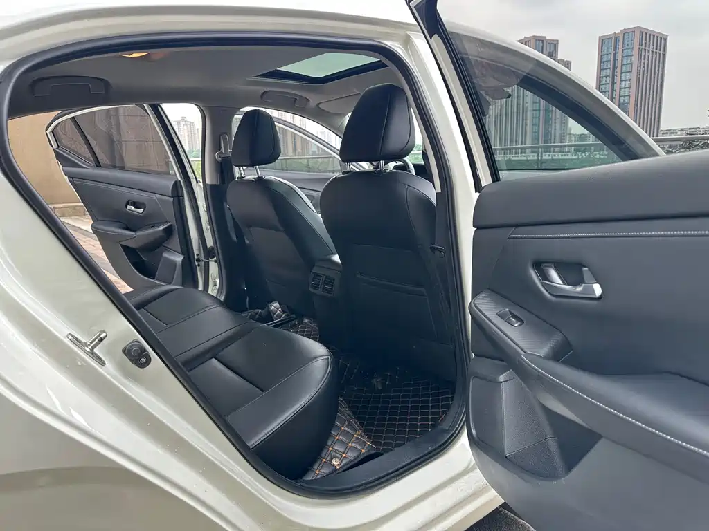 Nissan Sylphy 2020 — фото 13