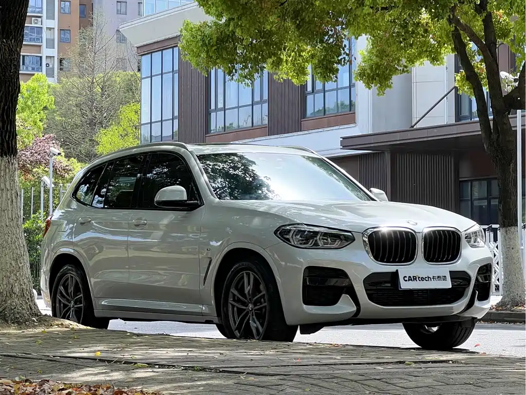 BMW X3 2021