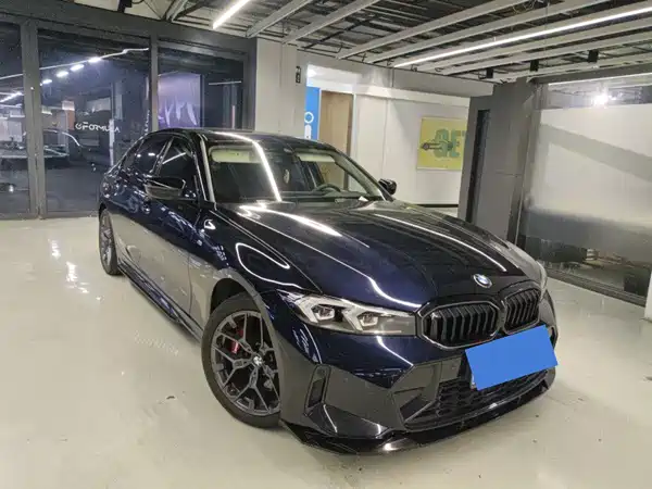 BMW 3 Series 2025