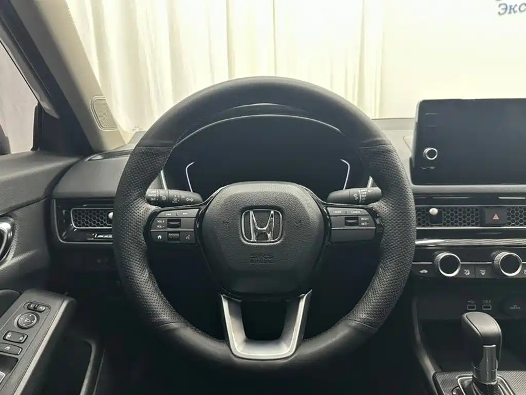 Honda Civic 2022 — фото 11