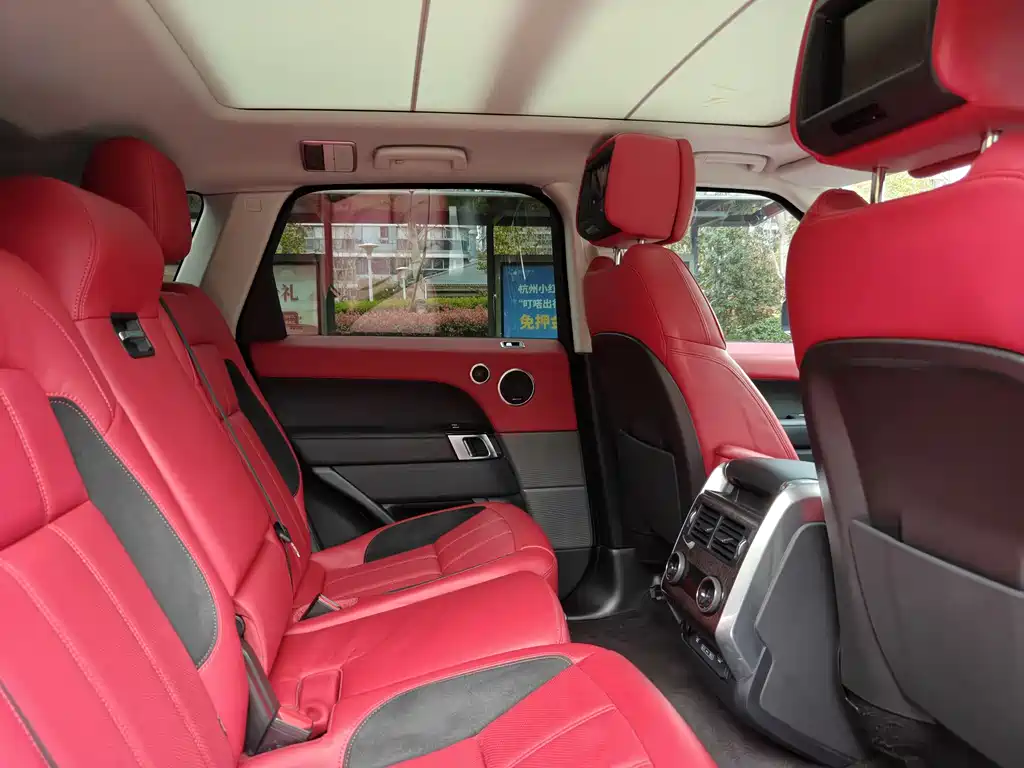 Land Rover Sport 2022 — фото 15