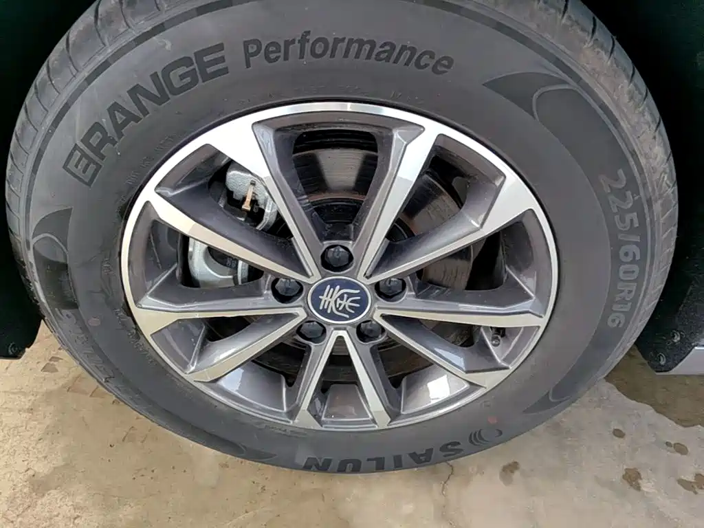 BYD Qin PLUS 2025 — фото 23