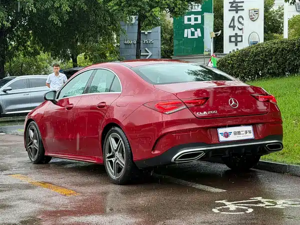 Mercedes-Benz CLA 2021