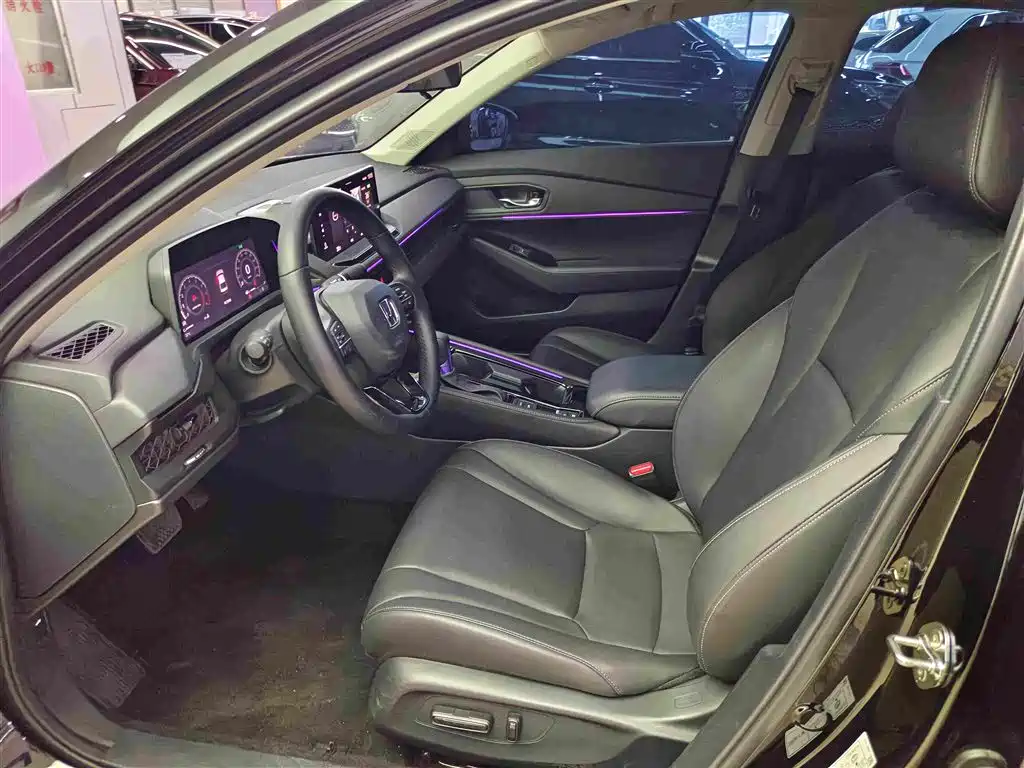 Honda Accord 2024 — фото 10