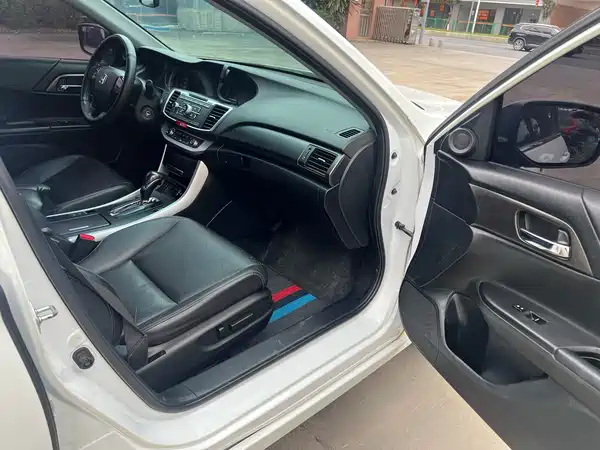 Honda Accord 2015