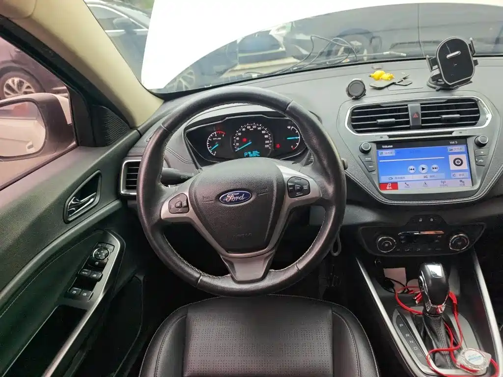 Ford Forrest 2018