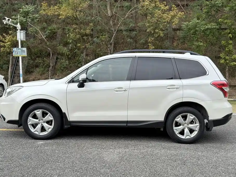 Subaru Forester 2015