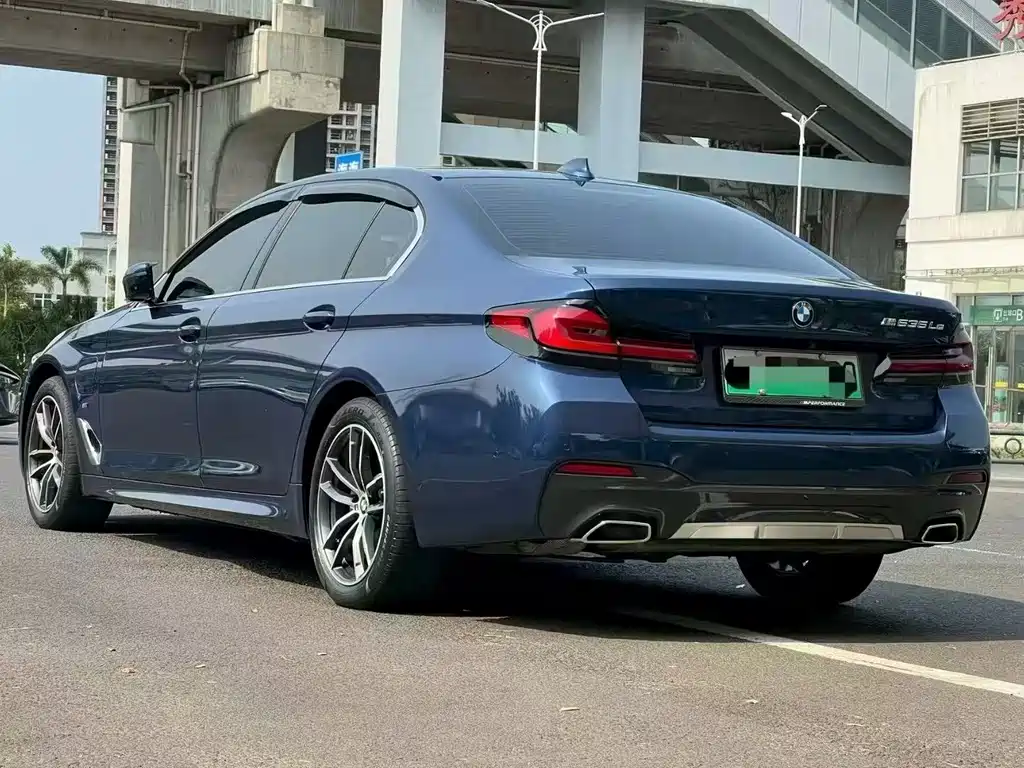BMW 5 Series New Energy 2021 — фото 7