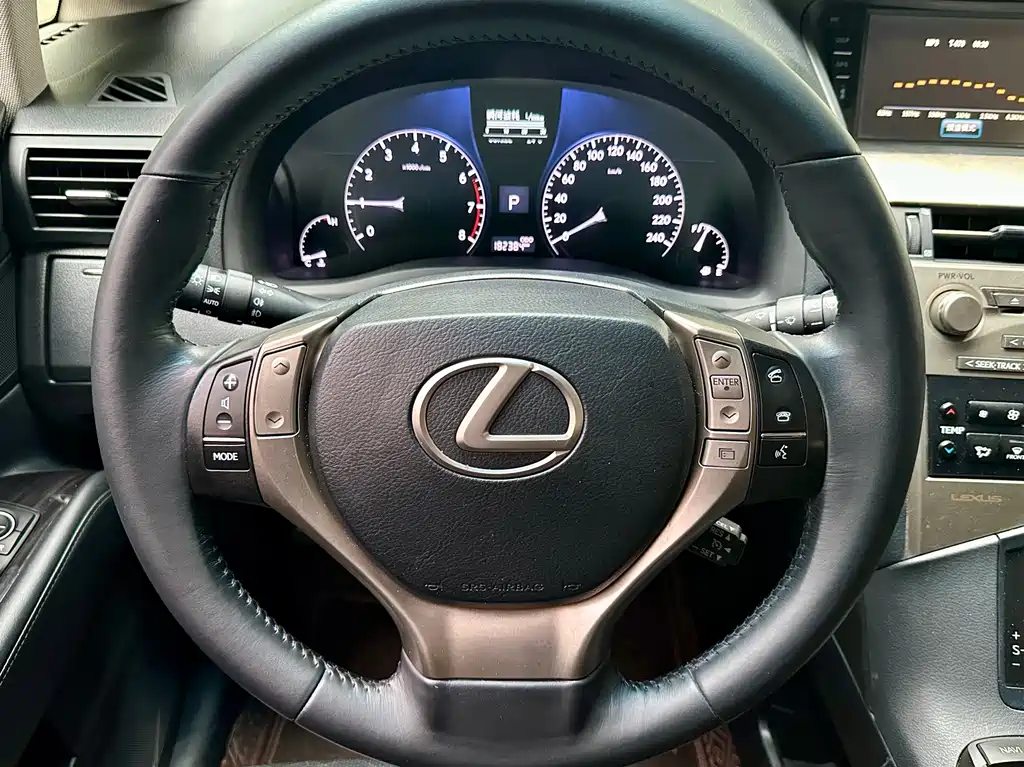 Lexus RX Classic 2013 — фото 13