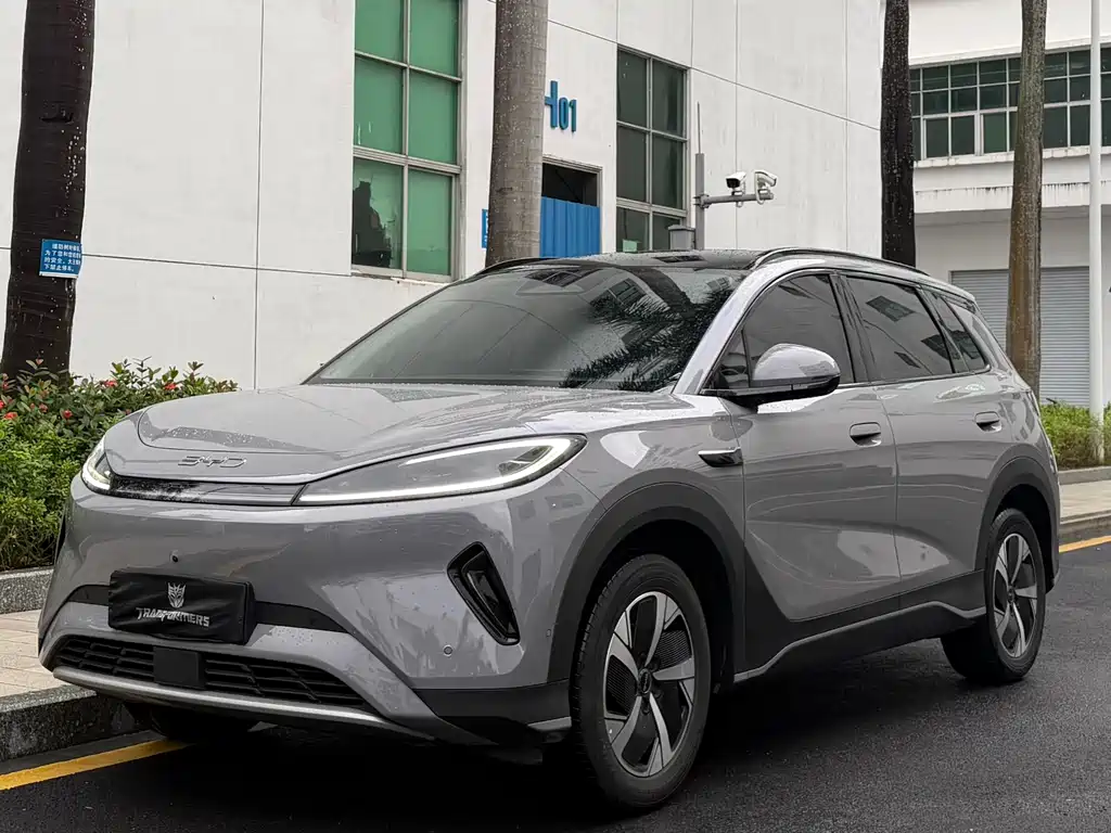 BYD Sealion 05 EV 2025 — фото 1