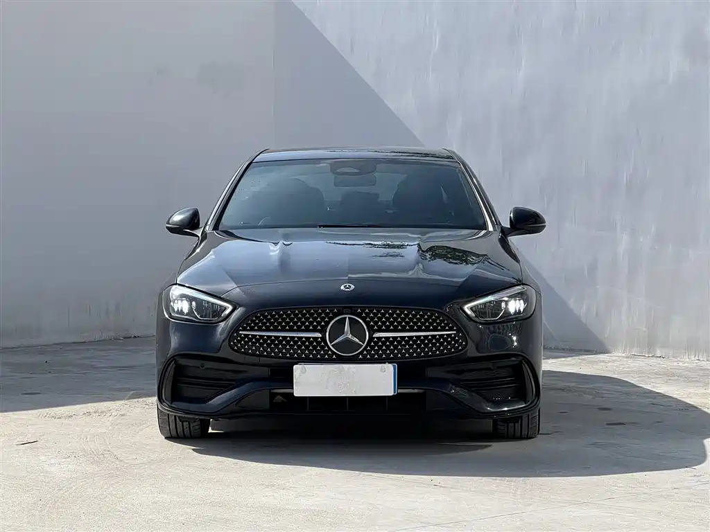 Mercedes-Benz C-Class 2023