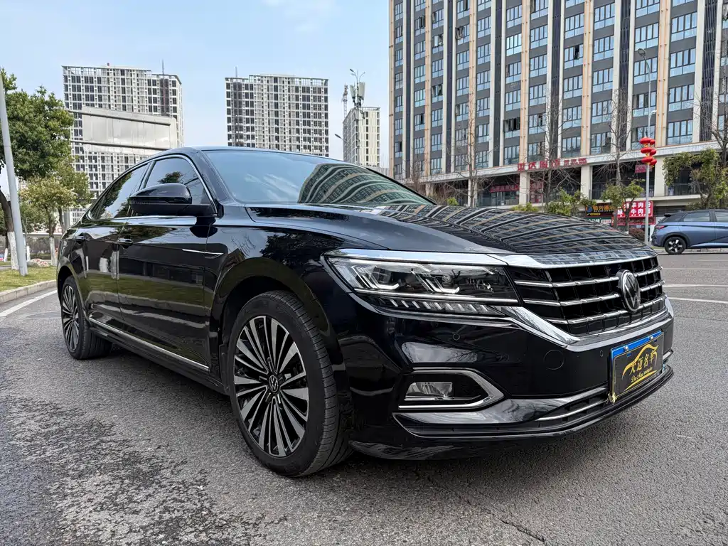 Volkswagen Passat 2020 — фото 3