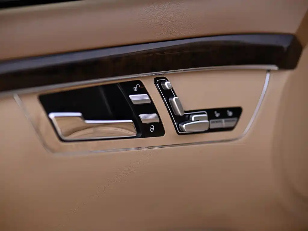 Mercedes-Benz S-Class 2012 — фото 11
