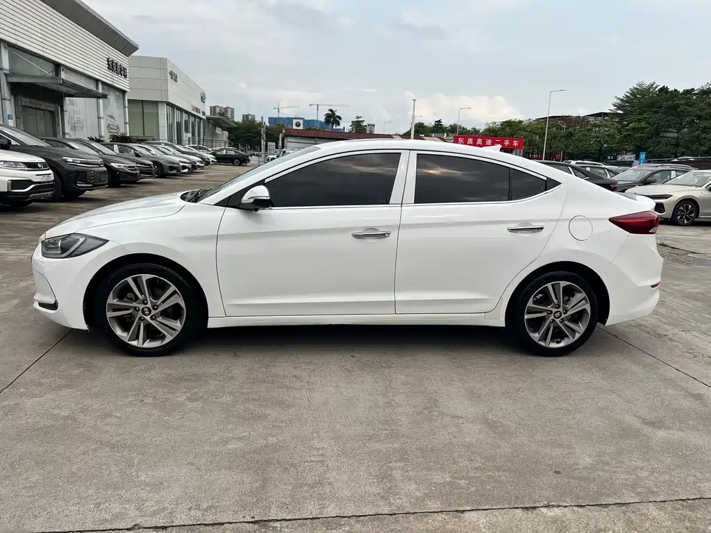 Hyundai Celesta 2018 — фото 16