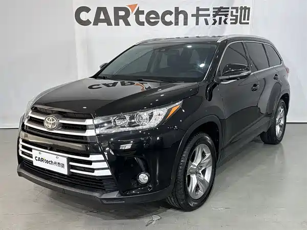 Toyota Highlander 2020
