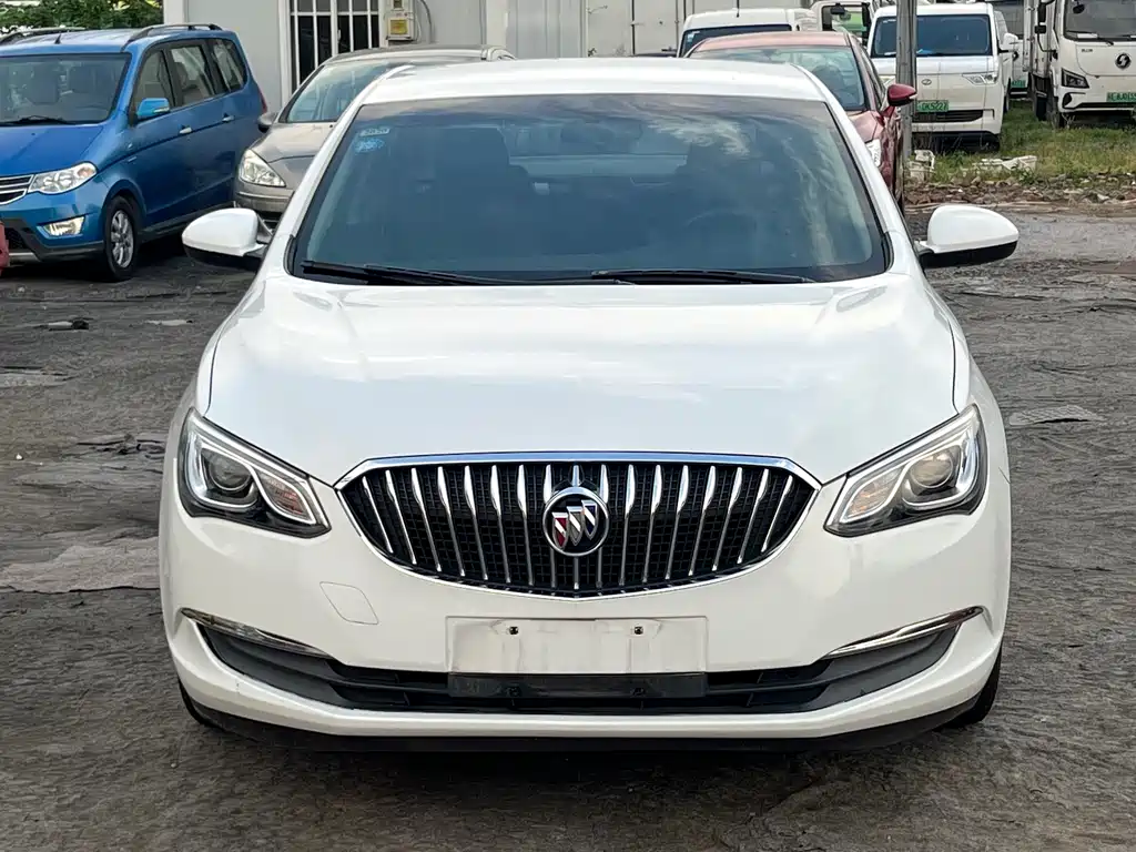 Buick Excelle 2016 — фото 2