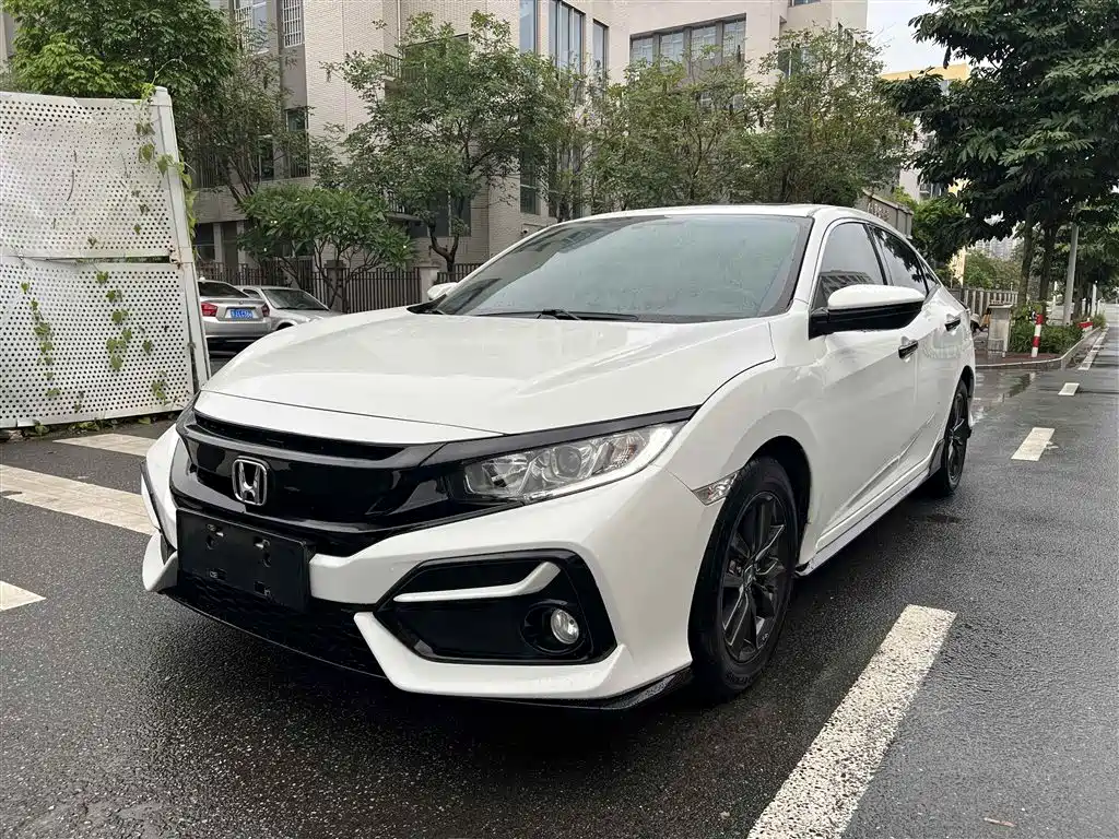 Honda Civic 2020 — фото 1