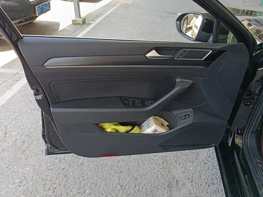 Volkswagen Magotan 2021