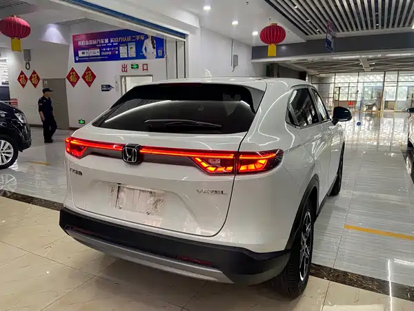 Honda Vezel 2023
