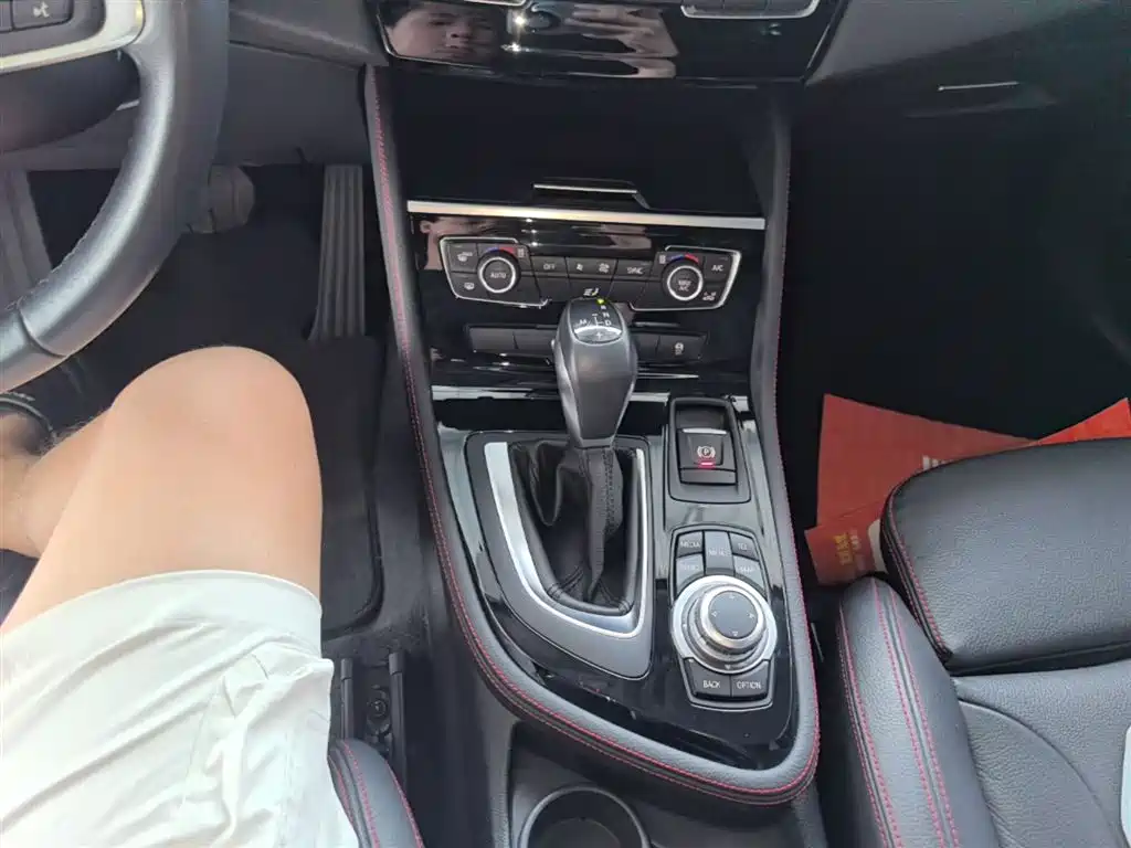 BMW 2 Series Active Tourer 2015 — фото 14