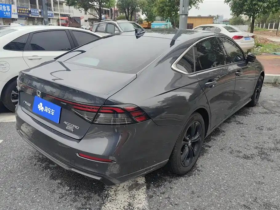 Honda Accord 2025