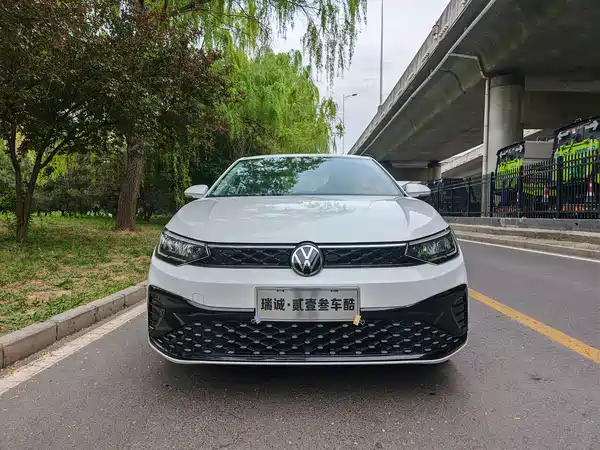 Volkswagen Lavida 2025