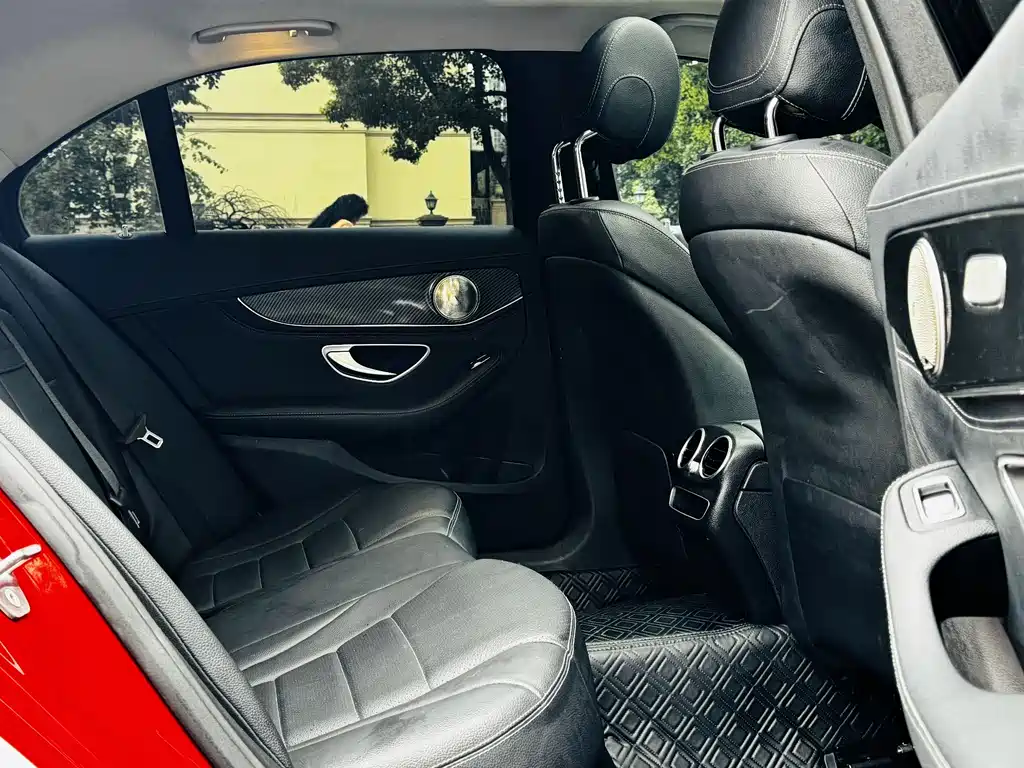 Mercedes-Benz C-Class 2019 — фото 13