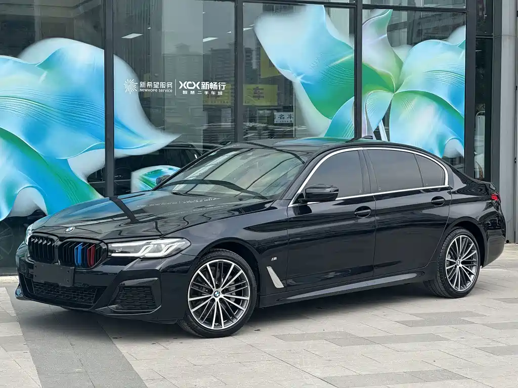 BMW 5 Series 2023